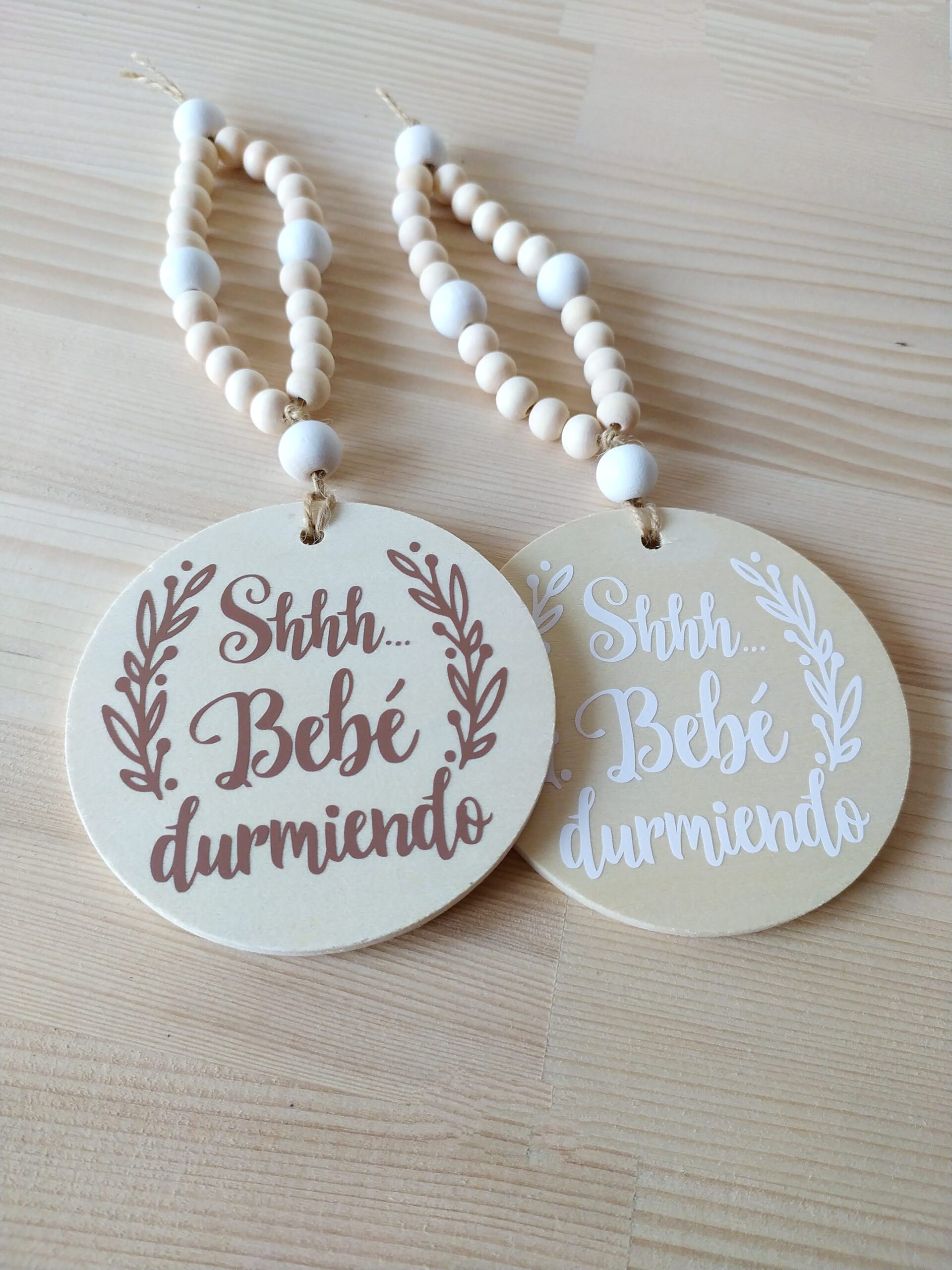 • Medalla Bebé durmiendo • - Imagen 3