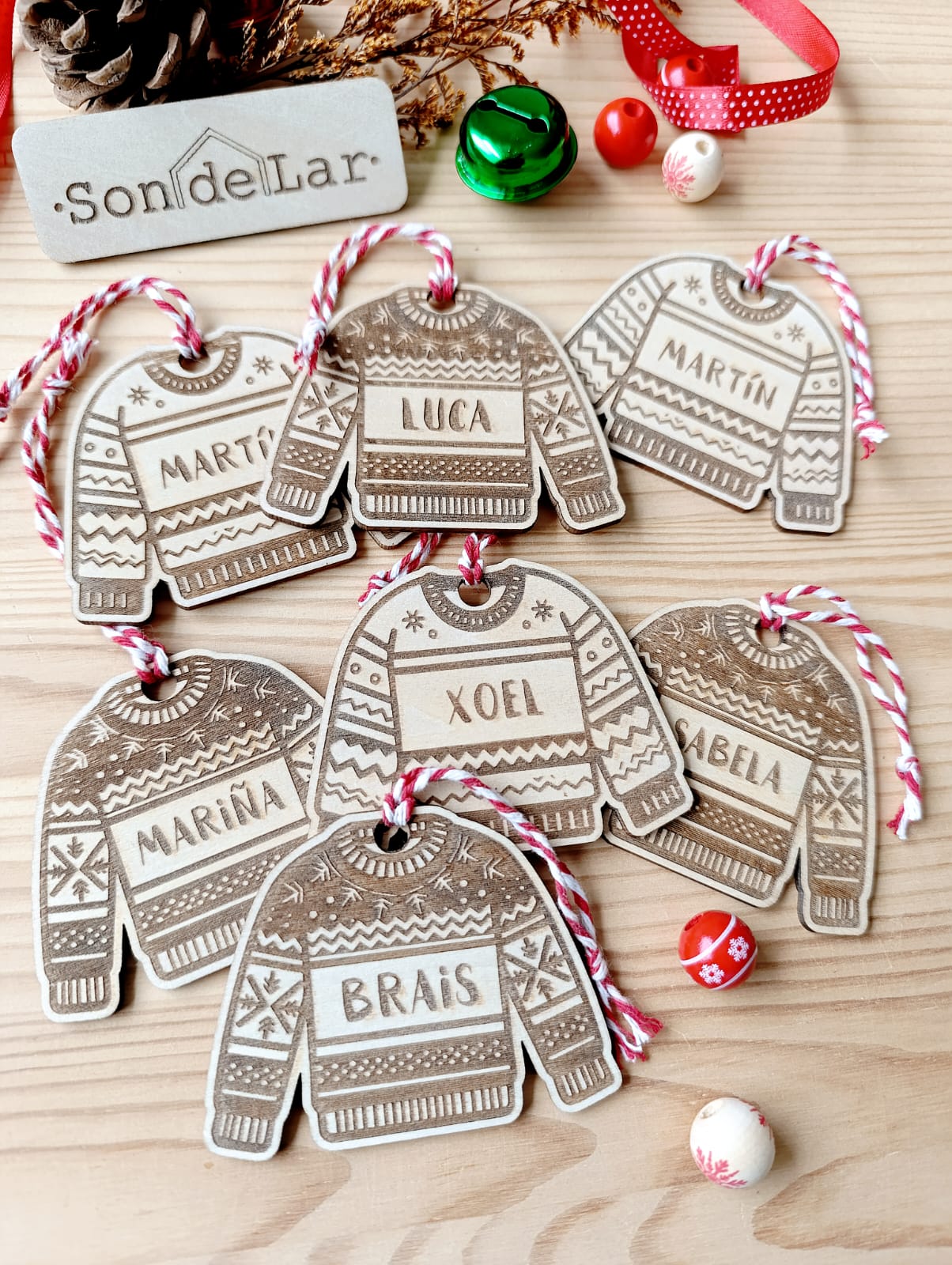 <strong>• Adorno “Jersey Navideño Personalizado” •</strong>